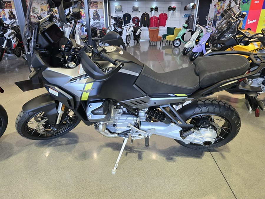 2024 Moto Guzzi STELVIO PFF