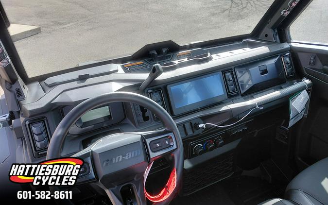 2026 Can-Am Defender XT CAB HD11