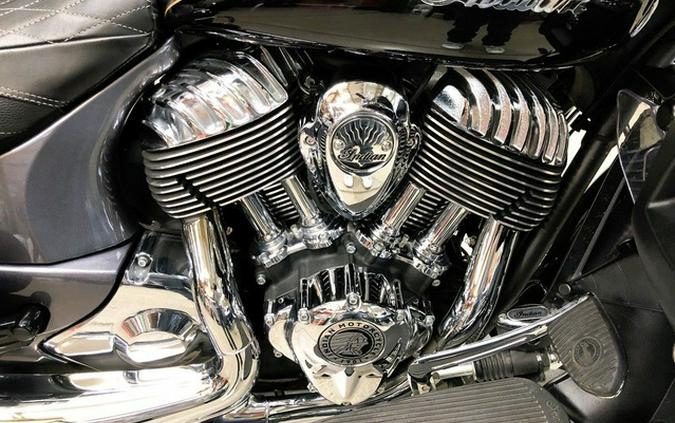 2016 Indian Roadmaster Thunder Black