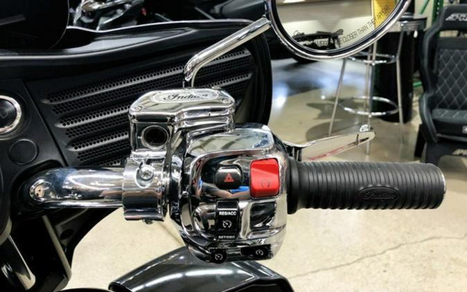 2016 Indian Roadmaster Thunder Black