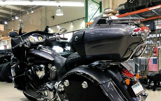 2016 Indian Roadmaster Thunder Black
