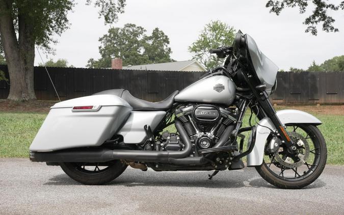 FLHXS 2023 Street Glide Special