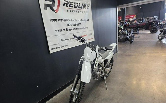 2027 Kawasaki KLX 140R F