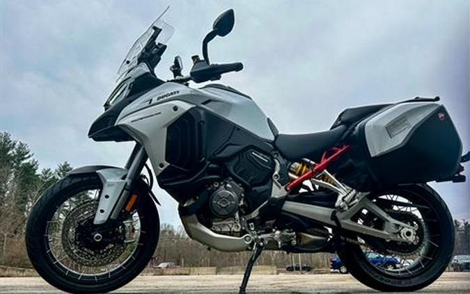 2023 Ducati Multistrada V4 S Travel & Radar Spoked Wheels