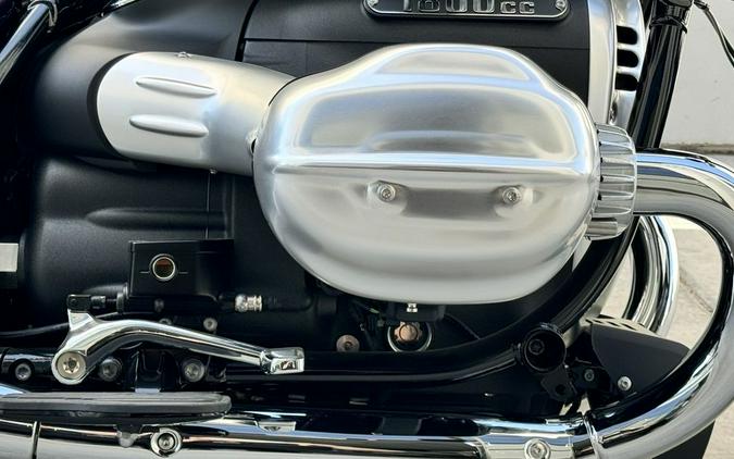 2022 BMW R 18 Classic 719 Galaxy Dust Metallic/Titan Silver 2 Metallic