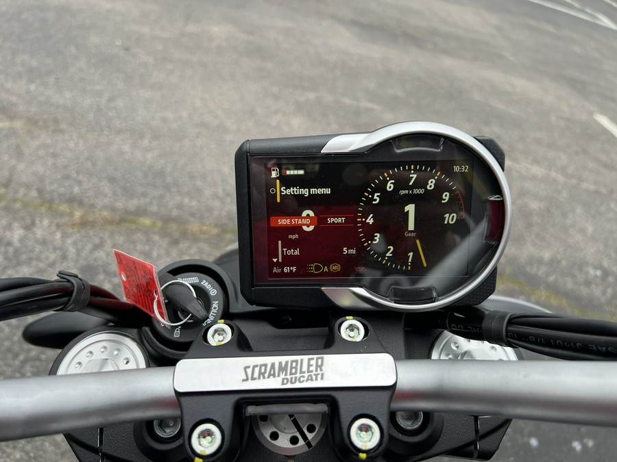 2024 Ducati Scrambler 800 Icon