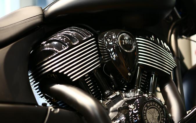 2025 Indian Motorcycle SPRINGFIELD DARK HORSE BLACK SMOKE 49S