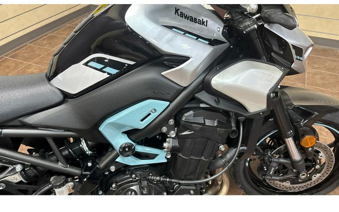 2025 Kawasaki ZR900SSFNN