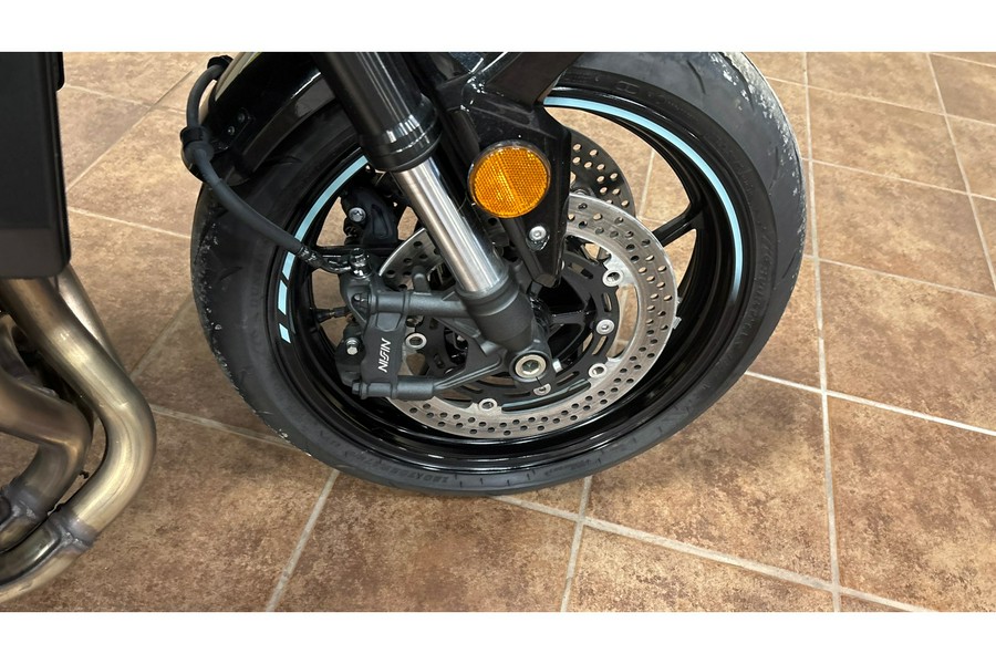 2025 Kawasaki ZR900SSFNN