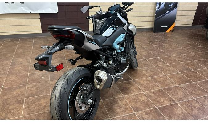 2025 Kawasaki ZR900SSFNN
