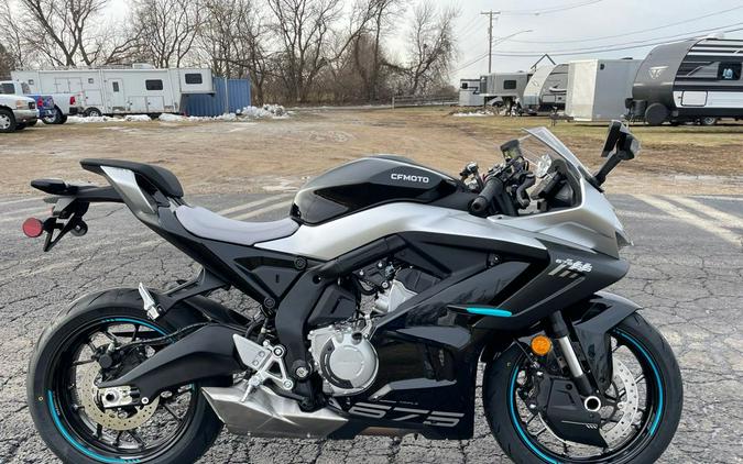 2026 CFMOTO 675SS - NEBULA BLACK