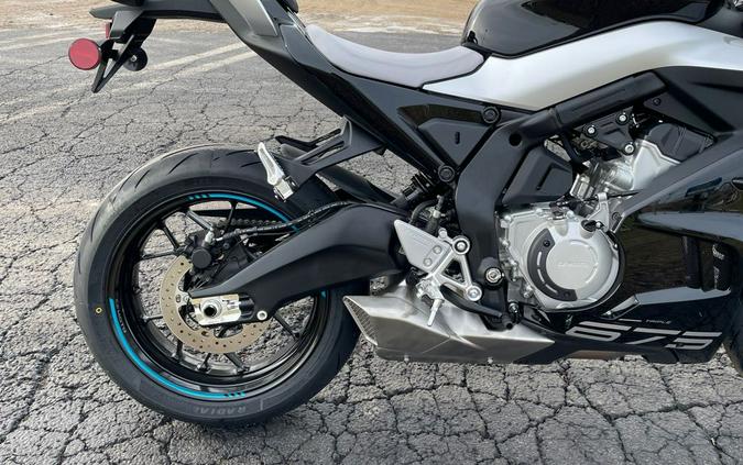 2026 CFMOTO 675SS - NEBULA BLACK