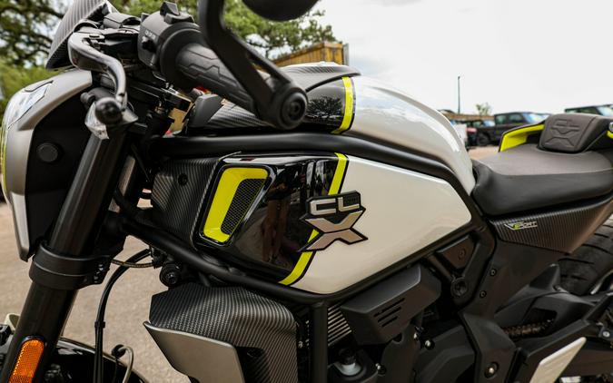 2023 CFMOTO 700CL-X