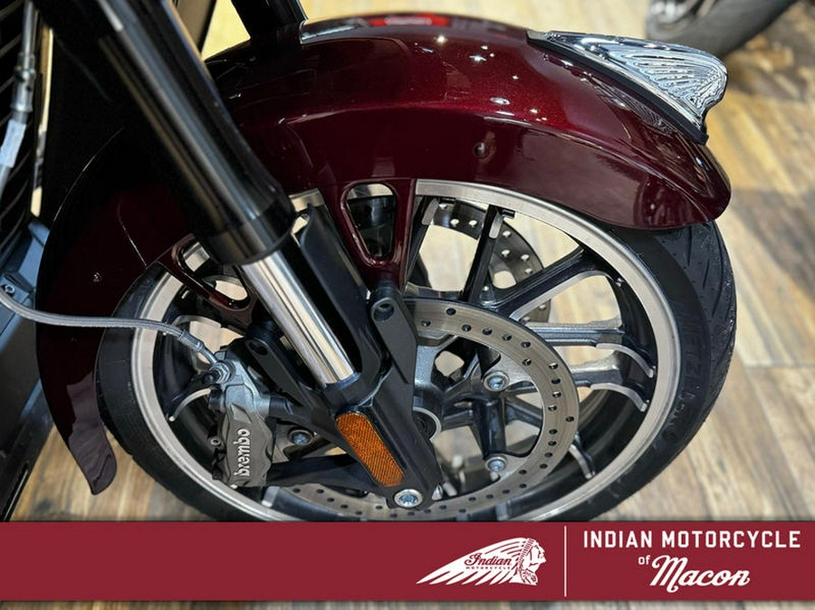 2022 Indian Motorcycle® Pursuit Limited Maroon Metallic/Crimson Metallic