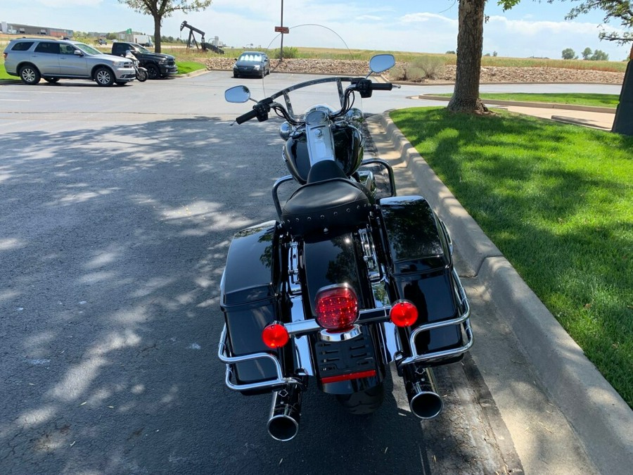 2020 Harley-Davidson Road King Vivid Black