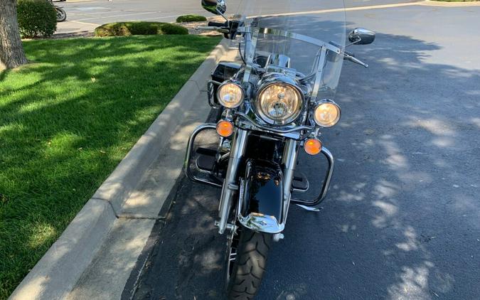 2020 Harley-Davidson Road King Vivid Black