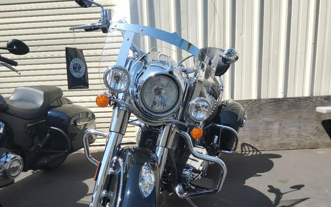2020 Indian Motorcycle® Springfield® Base