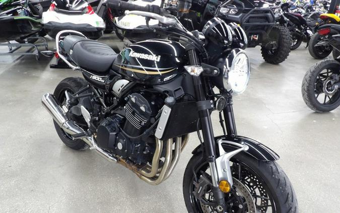 2018 Kawasaki Z900RS Metallic Spark Black