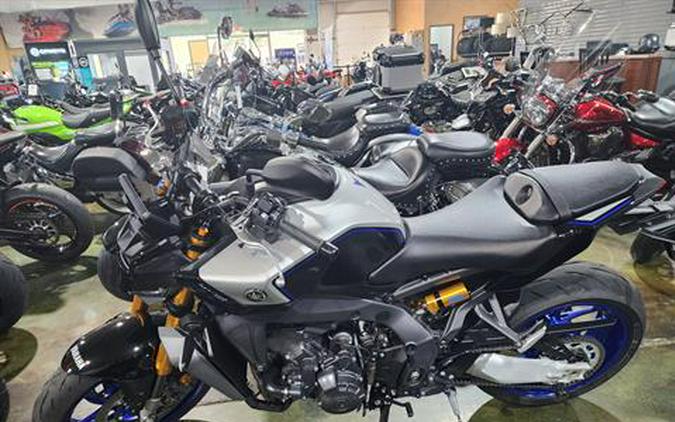 2025 Yamaha MT-09 SP