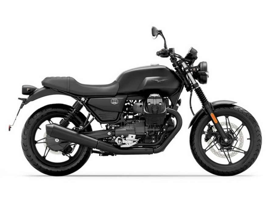 2026 Moto Guzzi V7 Stone