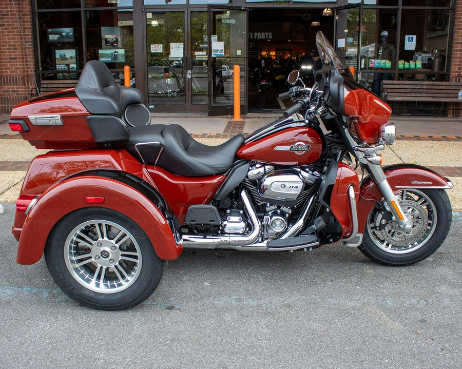 2024 Harley-Davidson® FLHTCUTG - Tri Glide® Ultra