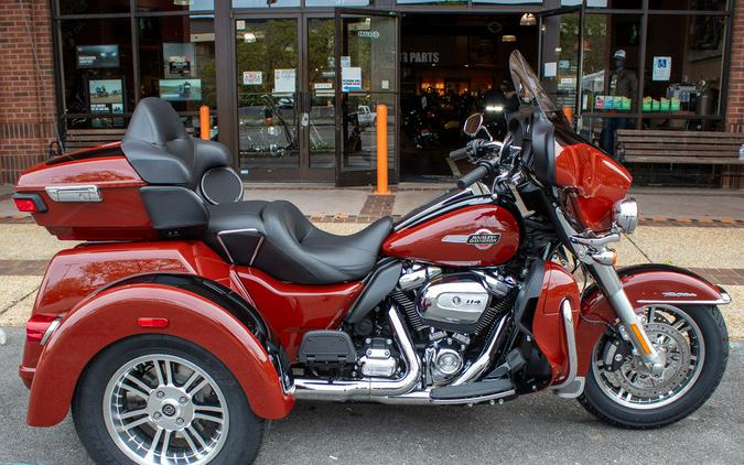 2024 Harley-Davidson® FLHTCUTG - Tri Glide® Ultra