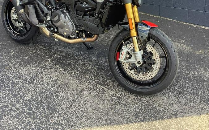 2024 Ducati Monster SP