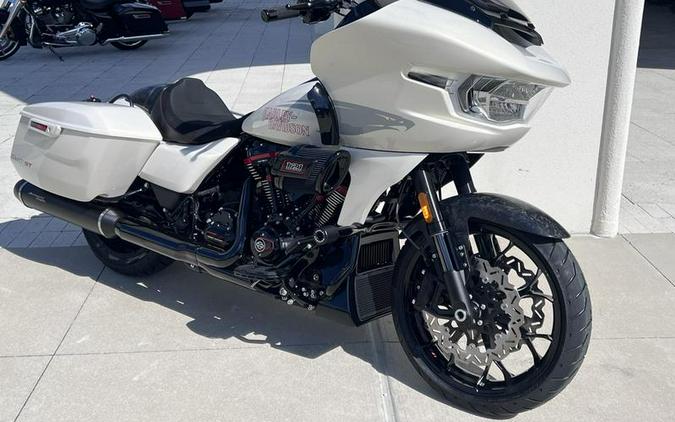 2024 Harley-Davidson® FLTRXSTSE - CVO™ Road Glide® ST