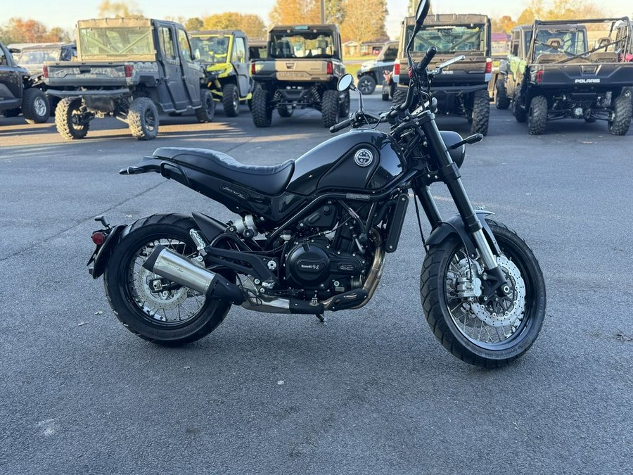 2022 Benelli Leoncino Trail