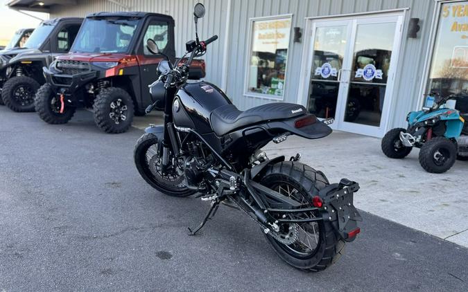 2022 Benelli Leoncino Trail