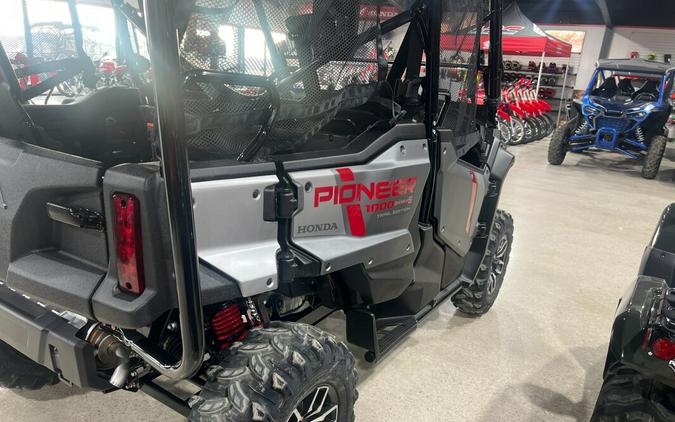 2025 Honda Pioneer 1000-5