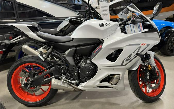 2023 Yamaha YZF-R7 (Motorcycle)