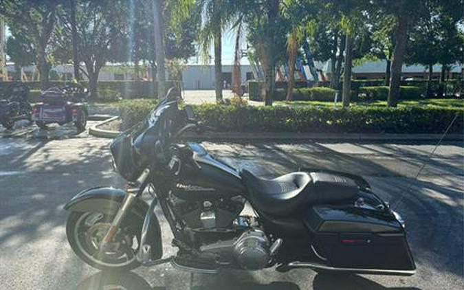 2010 Harley-Davidson Street Glide®