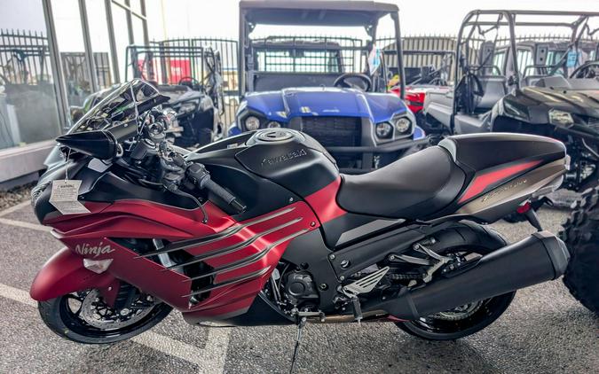 2025 Kawasaki Ninja ZX-14R ABS Metallic Matte Sovereign Red/Metallic Flat Spark Black/Metallic Matte Graphite Gray - 021545