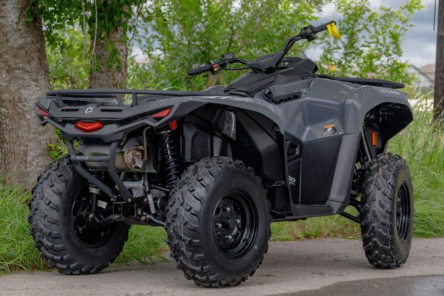 2024 Can-Am™ OutlanderT 700