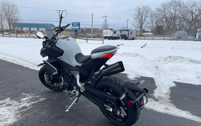 2026 CFMOTO 800NK - AEROLITE GRAY