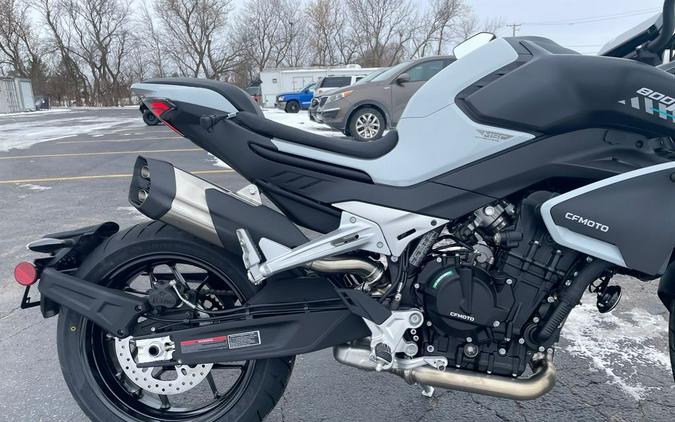2026 CFMOTO 800NK - AEROLITE GRAY