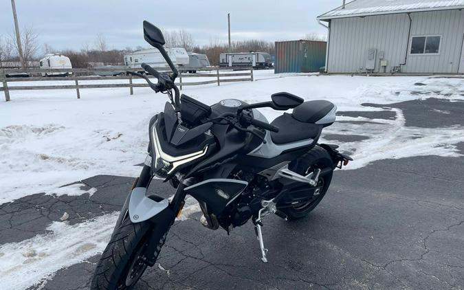 2026 CFMOTO 800NK - AEROLITE GRAY