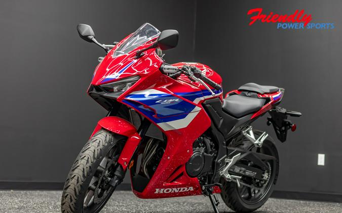 2025 HONDA CBR500R ABS
