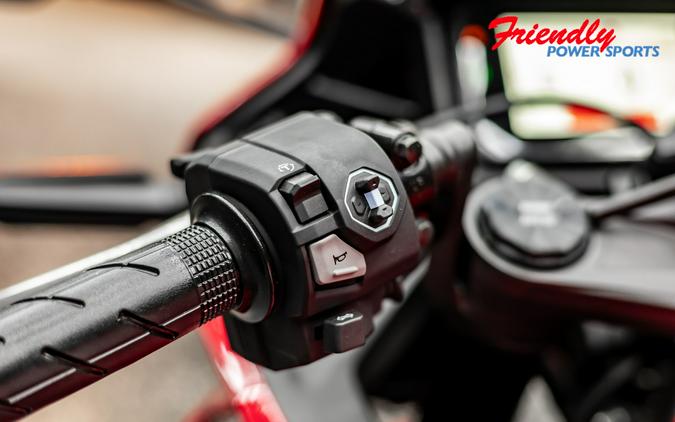 2025 HONDA CBR500R ABS