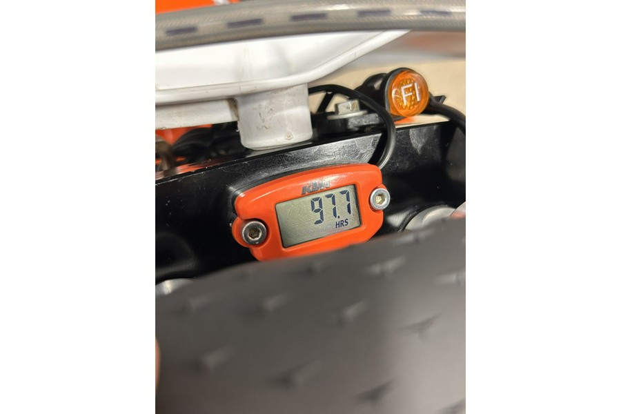 2022 350 SX F - KTM