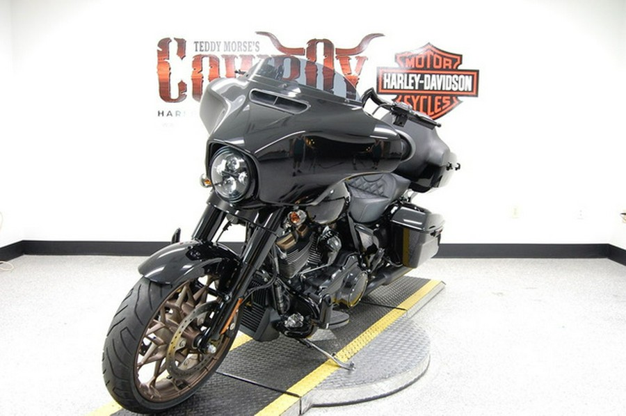 2022 Harley-Davidson Street Glide FLHXST - ST