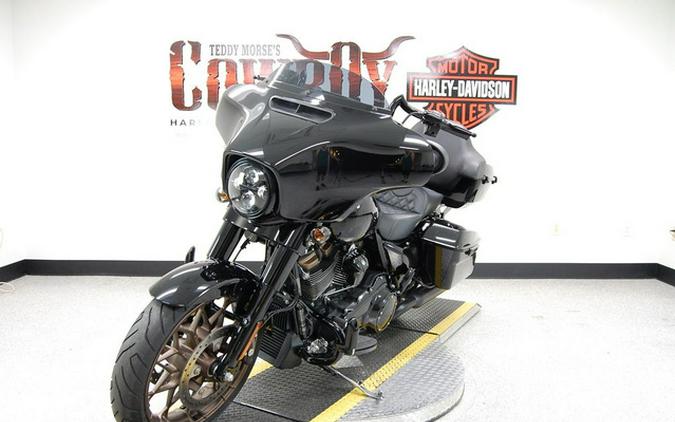 2022 Harley-Davidson Street Glide FLHXST - ST