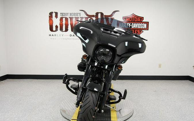 2022 Harley-Davidson Street Glide FLHXST - ST