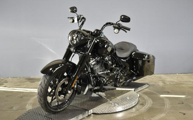 2022 Harley-Davidson Road King Special Vivid Black