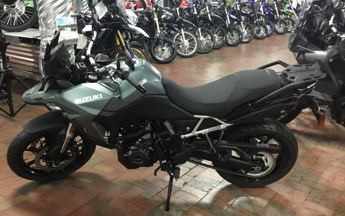 2024 Suzuki V-Strom 800