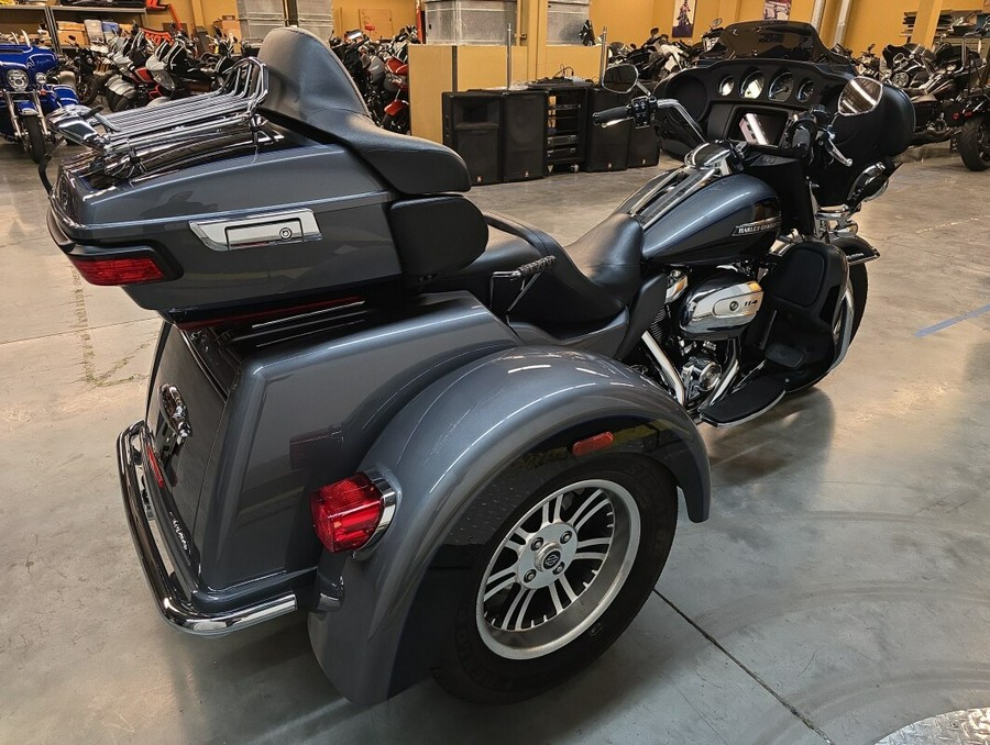 FLHTCUTG 2021 Tri Glide Ultra