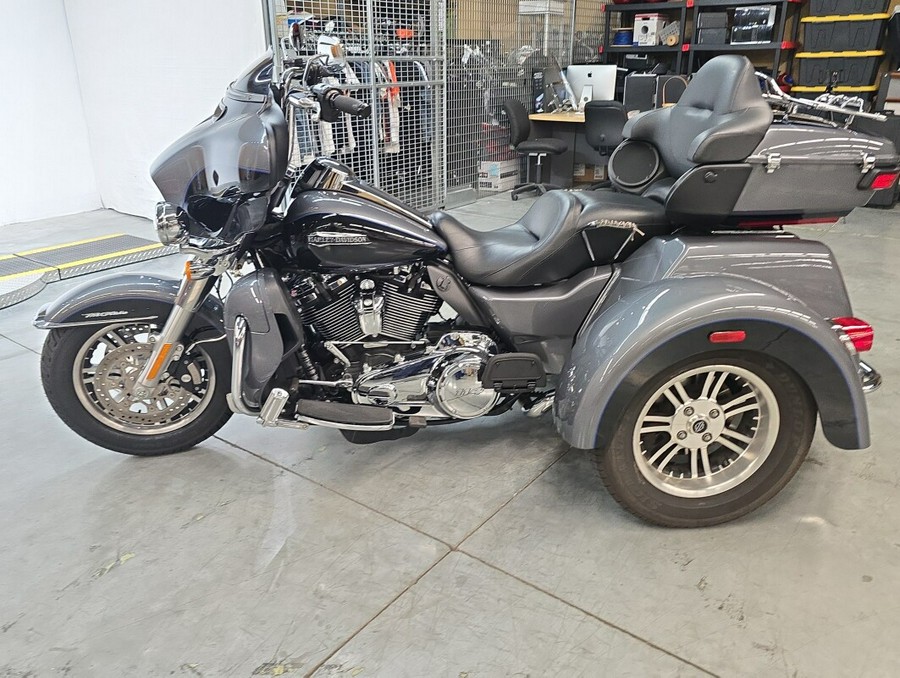 FLHTCUTG 2021 Tri Glide Ultra