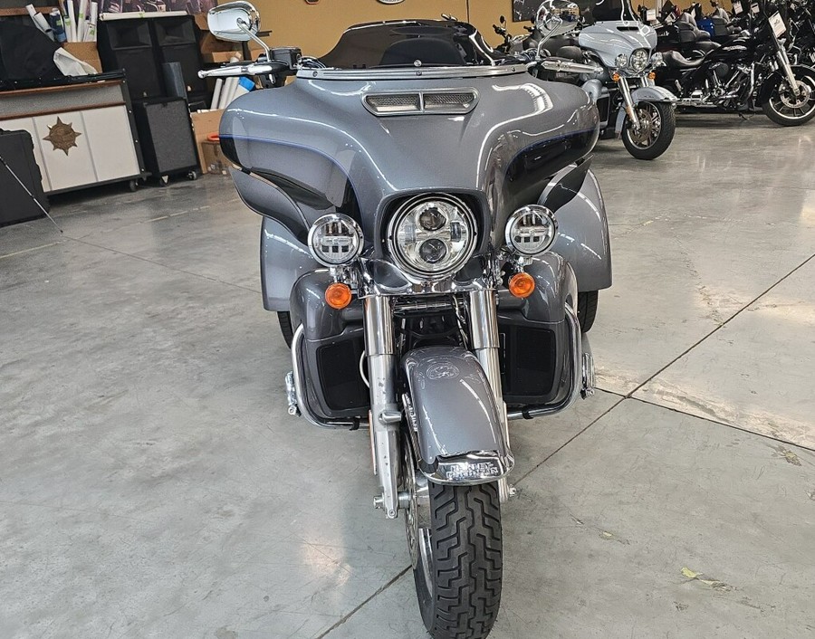 FLHTCUTG 2021 Tri Glide Ultra