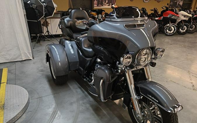 FLHTCUTG 2021 Tri Glide Ultra